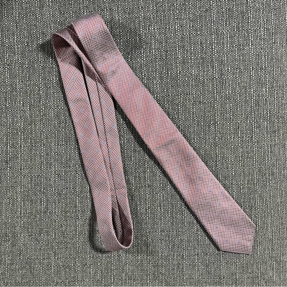 NWOT Paul Smith Silk Tie Black and White Striped Motif